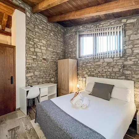 El Forn De Freixenet Con Servicios De Un Séjour à la ferme *